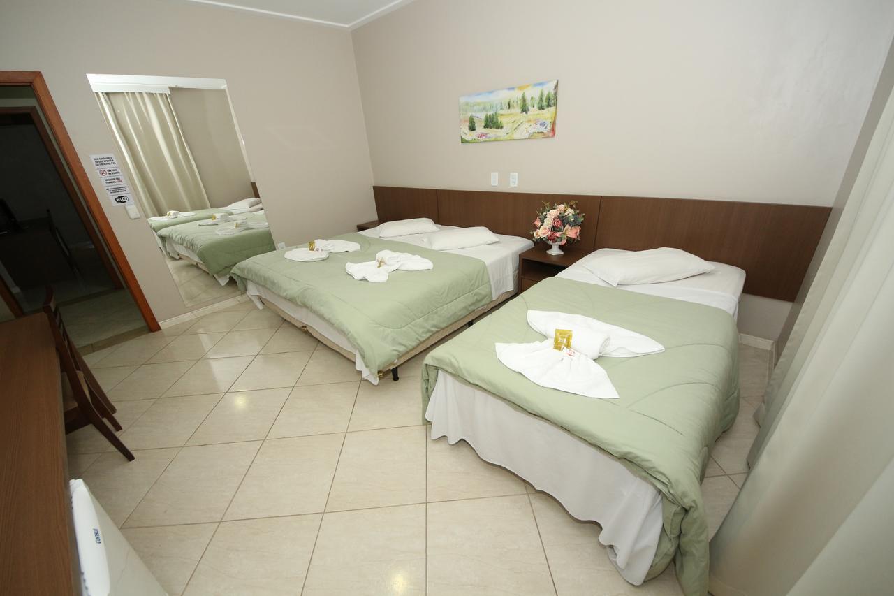 Hotel E Restaurante Bordignon Жуасаба Екстер'єр фото